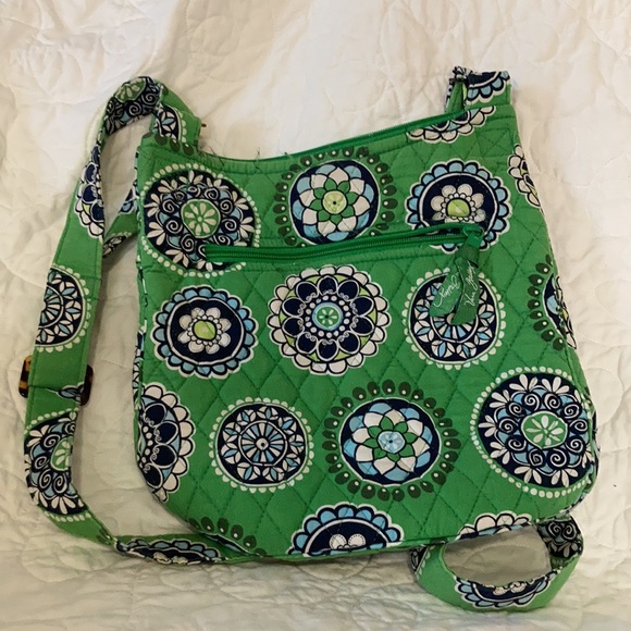 Vera Bradley Cotton Cupcakes Crossbody - Picture 2 of 3